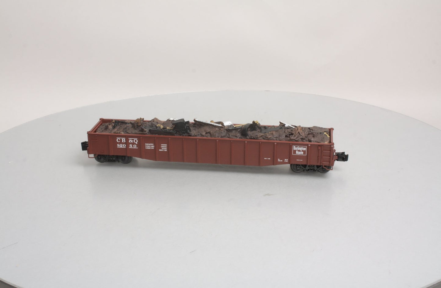 Lionel 6-82863 O Chicago, Burlington & Quincey 52'6" Gondola with Load #8250