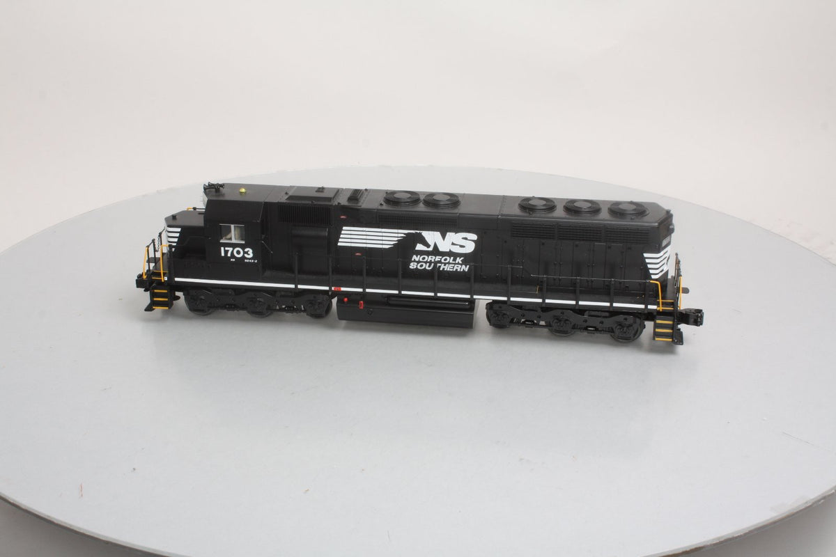 MTH 30-20117-3 Norfolk Southern SD-45 Non-Powered Diesel Engine #1703 LN/Box