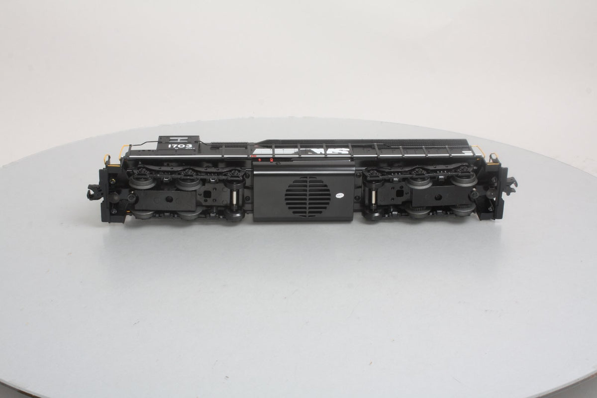 MTH 30-20117-3 Norfolk Southern SD-45 Non-Powered Diesel Engine #1703 LN/Box