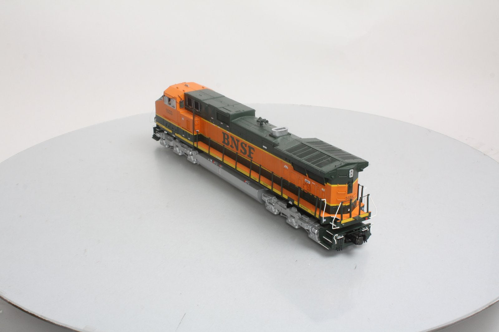MTH 20-20120-3 BNSF Dash-9 Non-Powered Diesel Engine #1033 LN/Box