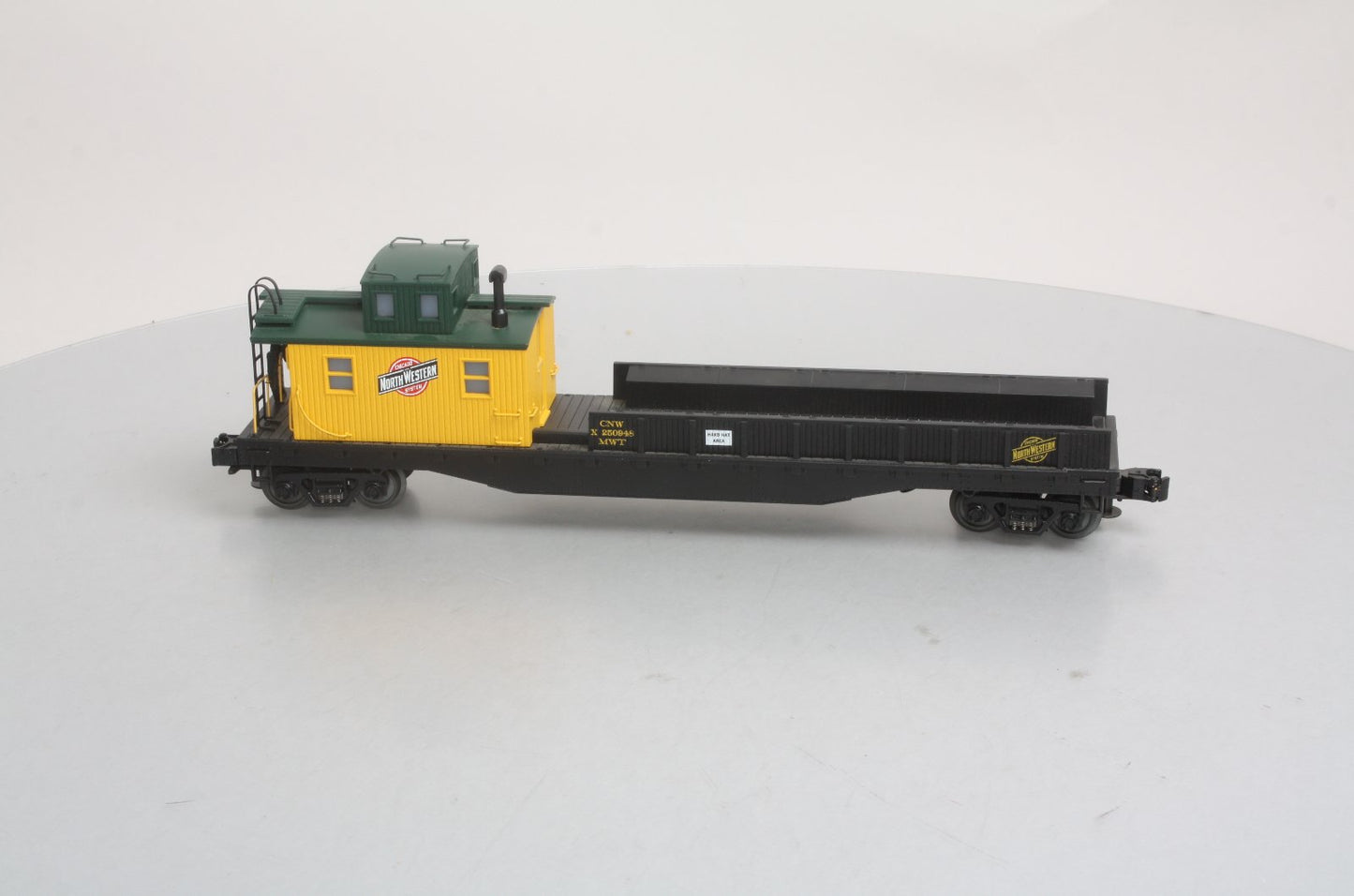 MTH 20-98240 O Gauge Chicago & North Western Crane Tender LN/Box