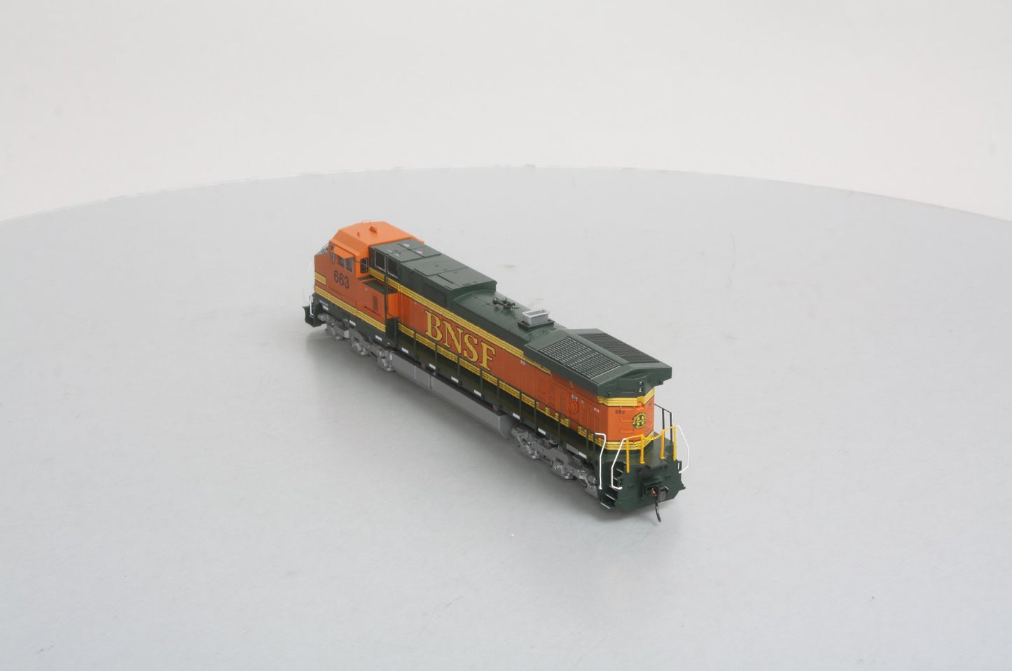 Athearn 77956 HO Scale BNSF "H2" Dash 9-44CW Diesel Locomotive LN/Box