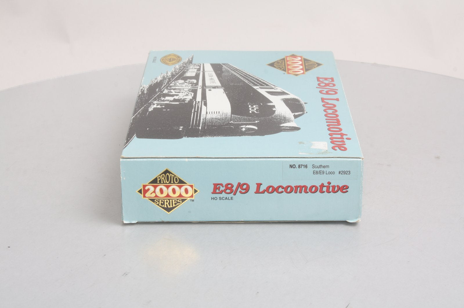 Proto 2000 8716 HO Southern E8/9 Diesel Locomotive #2923 LN/Box