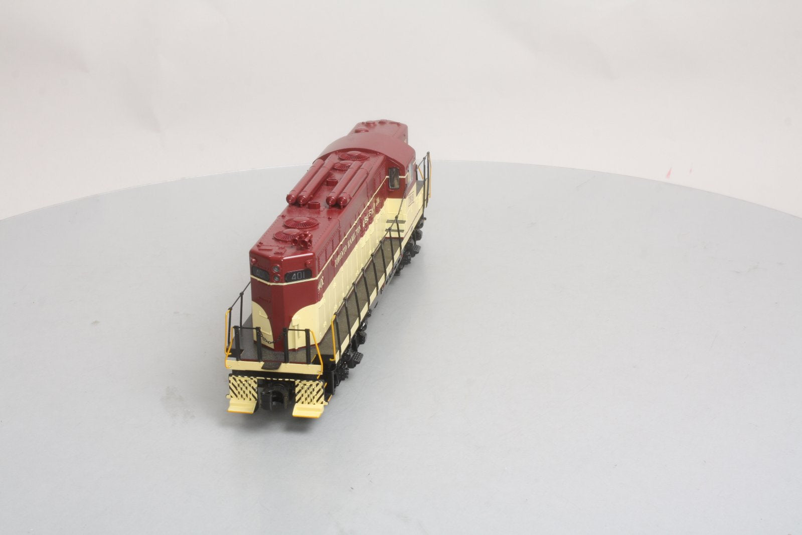 MTH 30-2982-1 TH&B GP-9 Diesel Engine w/Proto-Sound 2.0 #401