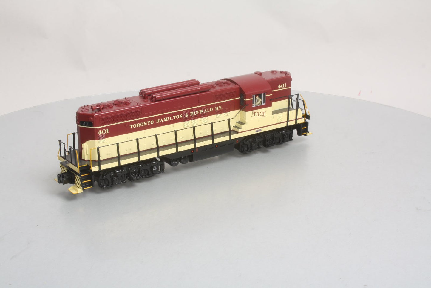 MTH 30-2982-1 TH&B GP-9 Diesel Engine w/Proto-Sound 2.0 #401