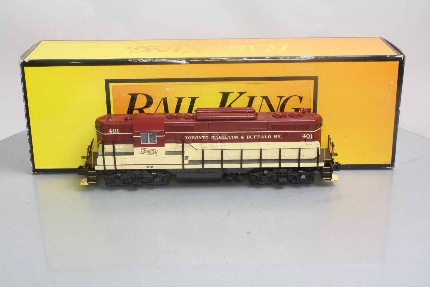 MTH 30-2982-1 TH&B GP-9 Diesel Engine w/Proto-Sound 2.0 #401