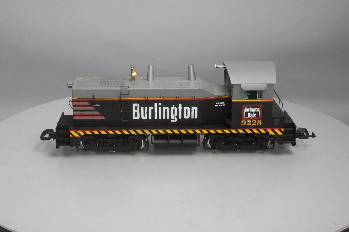 USA Trains 22012 G Burlington Route EMD NW-2 Calf Powered Diesel Locomotive LN/Box