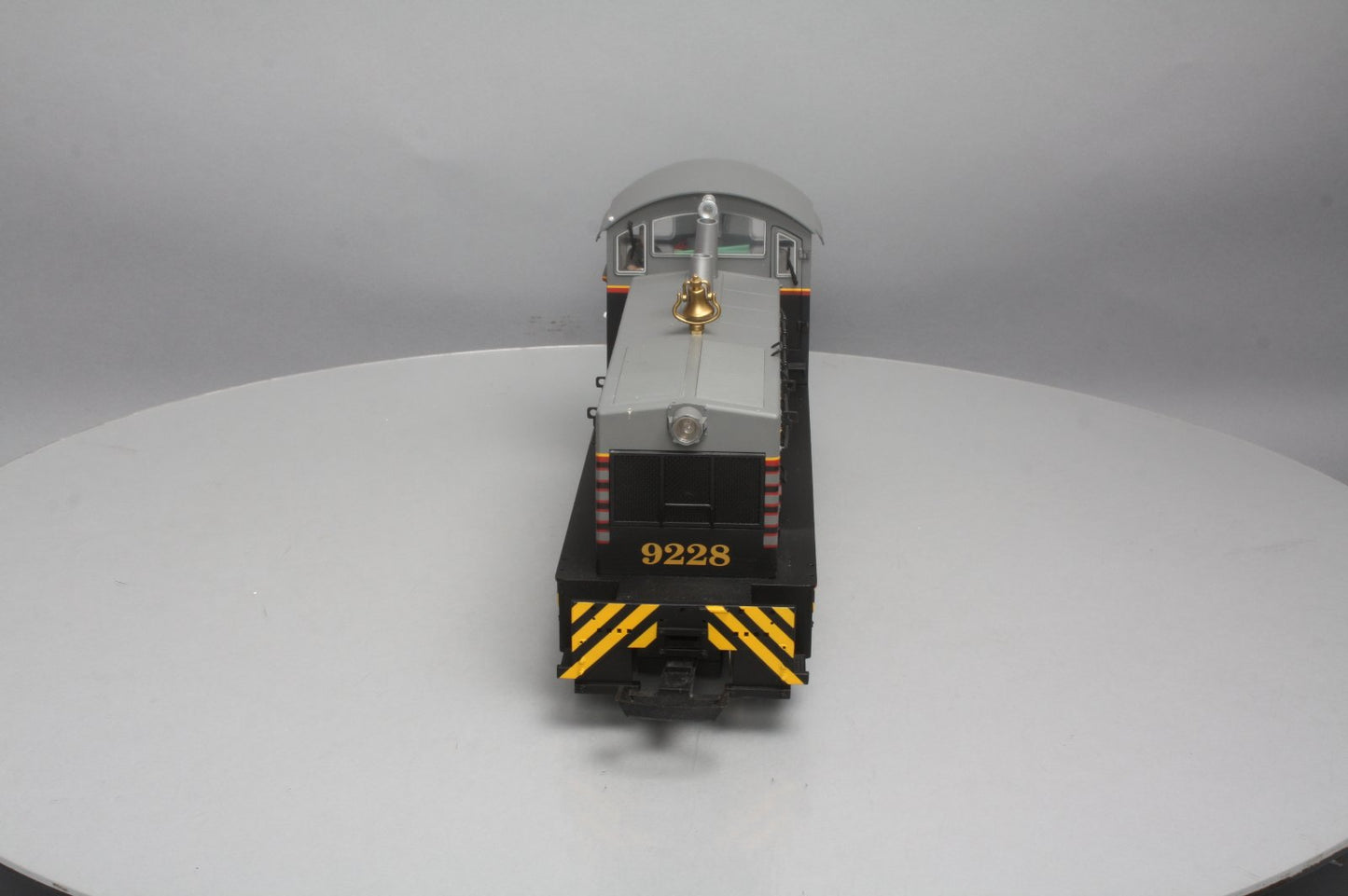 USA Trains 22012 G Burlington Route EMD NW-2 Calf Powered Diesel Locomotive LN/Box