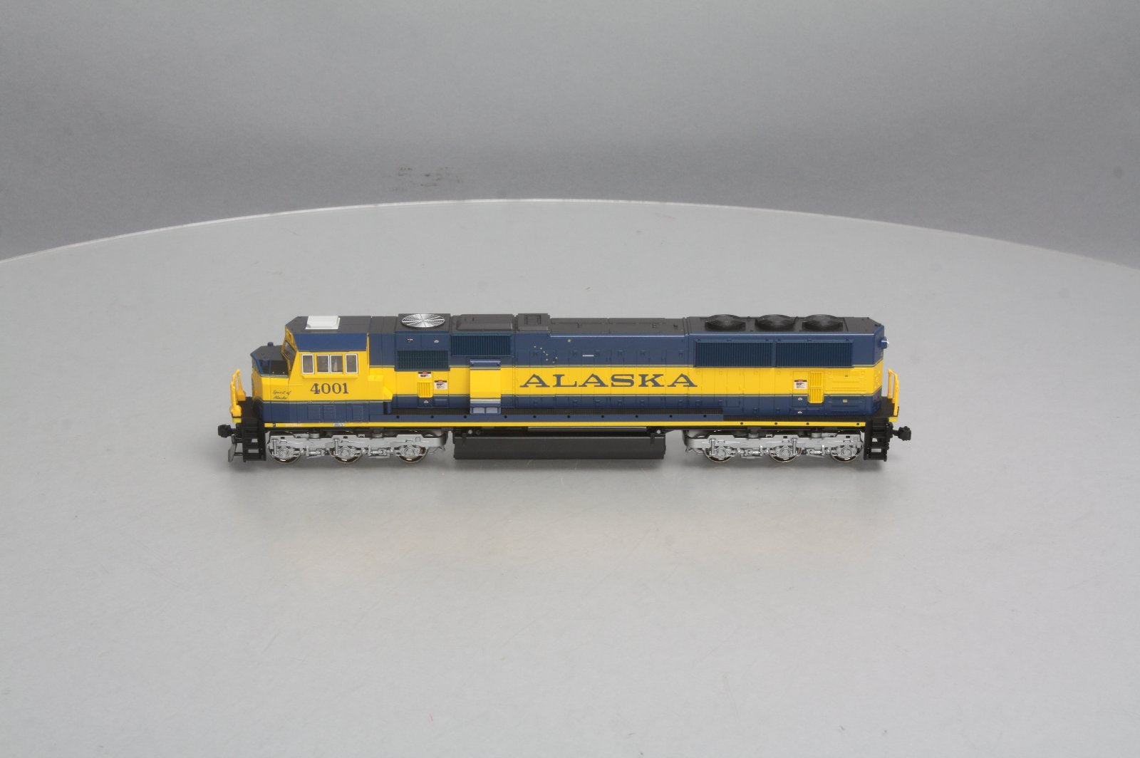 Kato 37-6453 HO Alaska SD70MAC Diesel Locomotive #4001 LN/Box