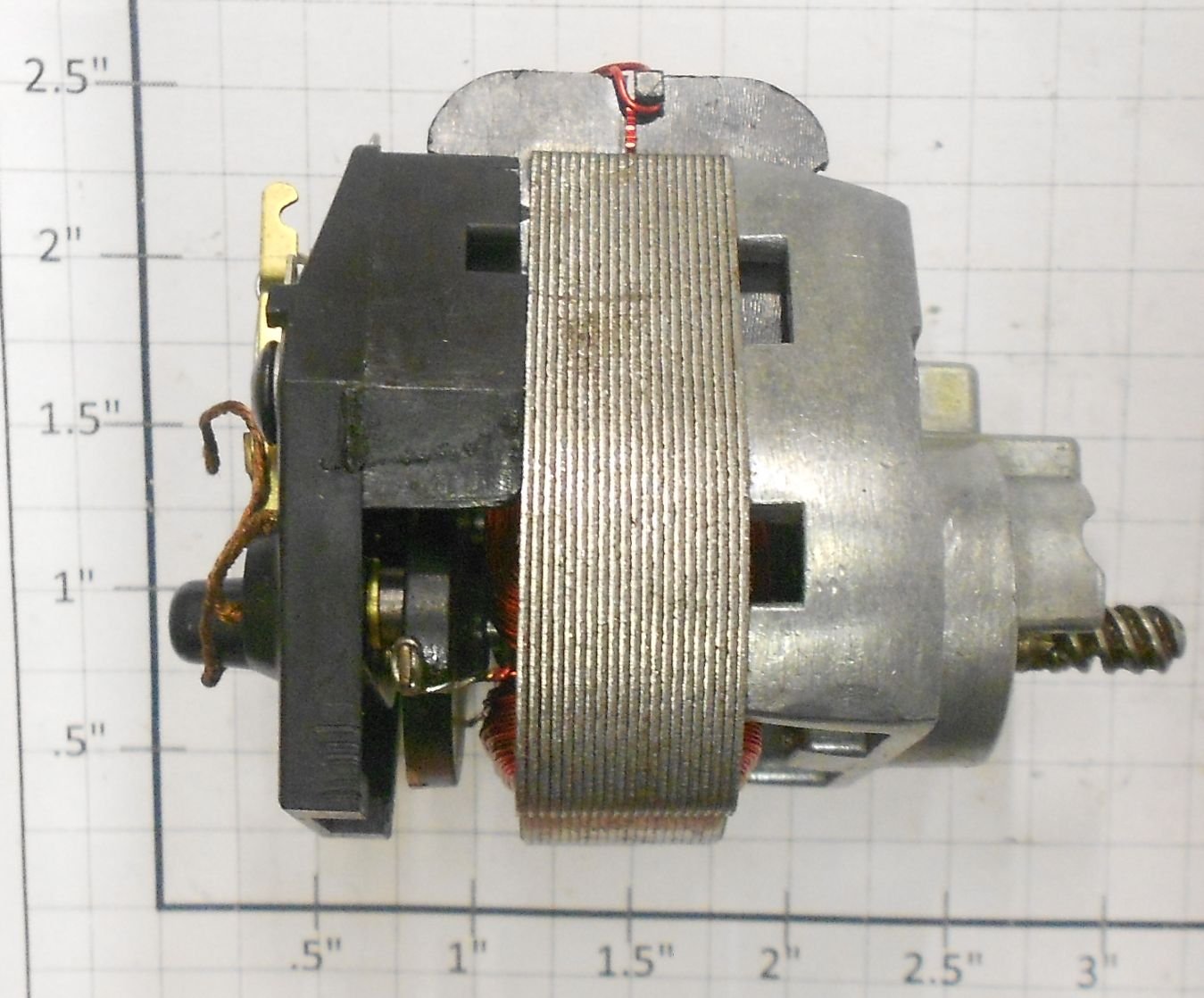 Lionel 8950-100 FM Motor Assembly w/ Mounting Channel