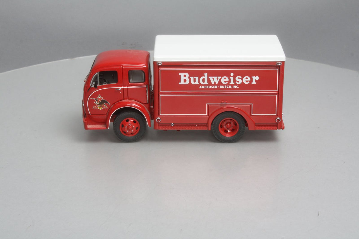 Danbury Mint 1955 1:24 Scale Diecast 1955 Budweiser Delivery Truck LN