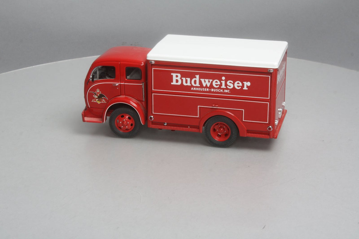 Danbury Mint 1955 1:24 Scale Diecast 1955 Budweiser Delivery Truck LN
