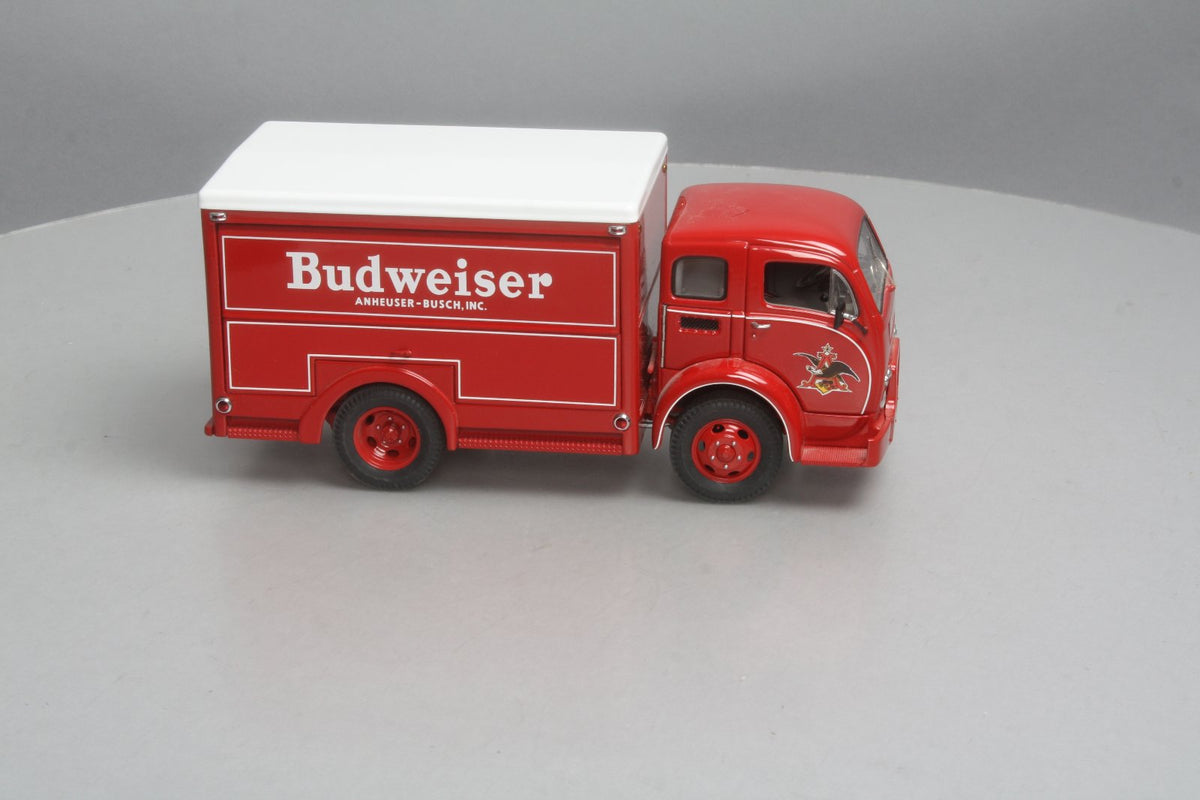 Danbury Mint 1955 1:24 Scale Diecast 1955 Budweiser Delivery Truck LN