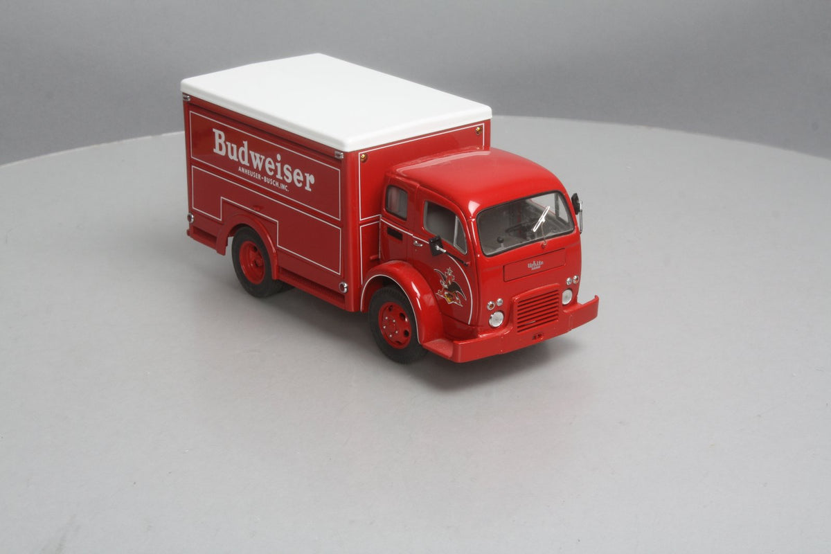 Danbury Mint 1955 1:24 Scale Diecast 1955 Budweiser Delivery Truck LN