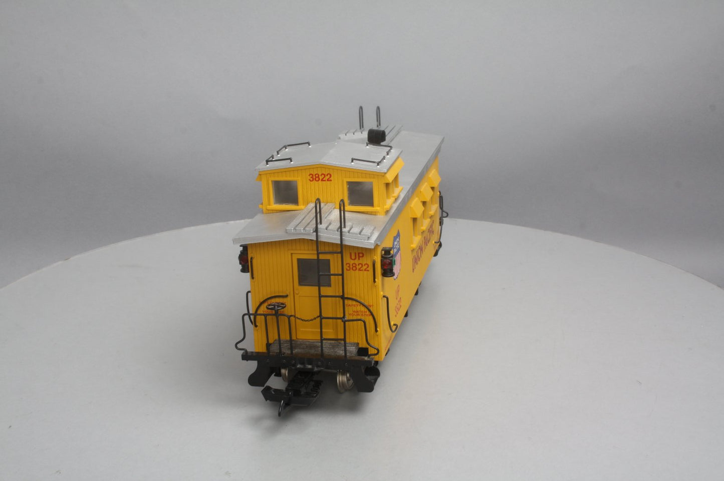 USA Trains R12005 Union Pacific Caboose #3822 - Metal Wheels