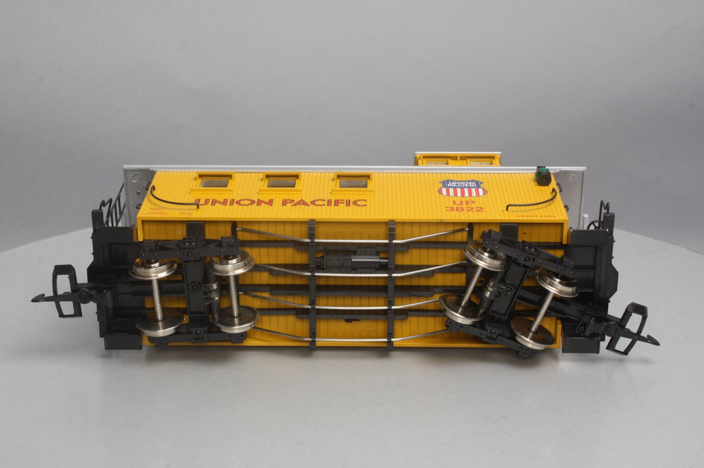 USA Trains R12005 Union Pacific Caboose #3822 - Metal Wheels