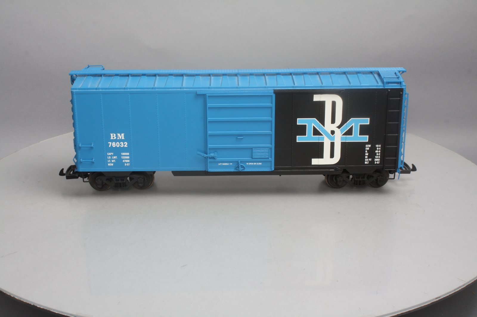 USA Trains R19217C G Scale Boston & Maine Boxcar #76034
