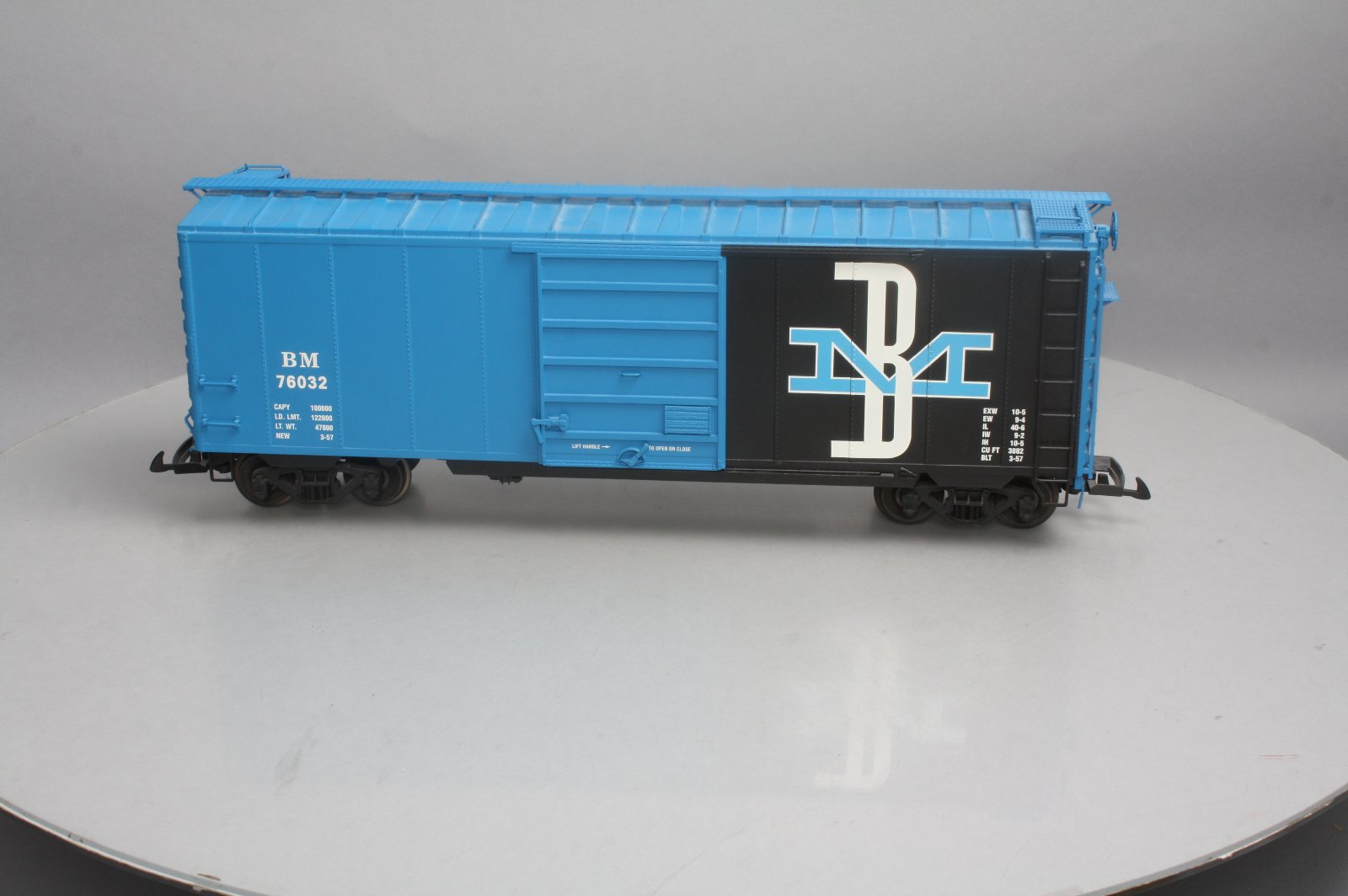 USA Trains R19217C G Scale Boston & Maine Boxcar #76034
