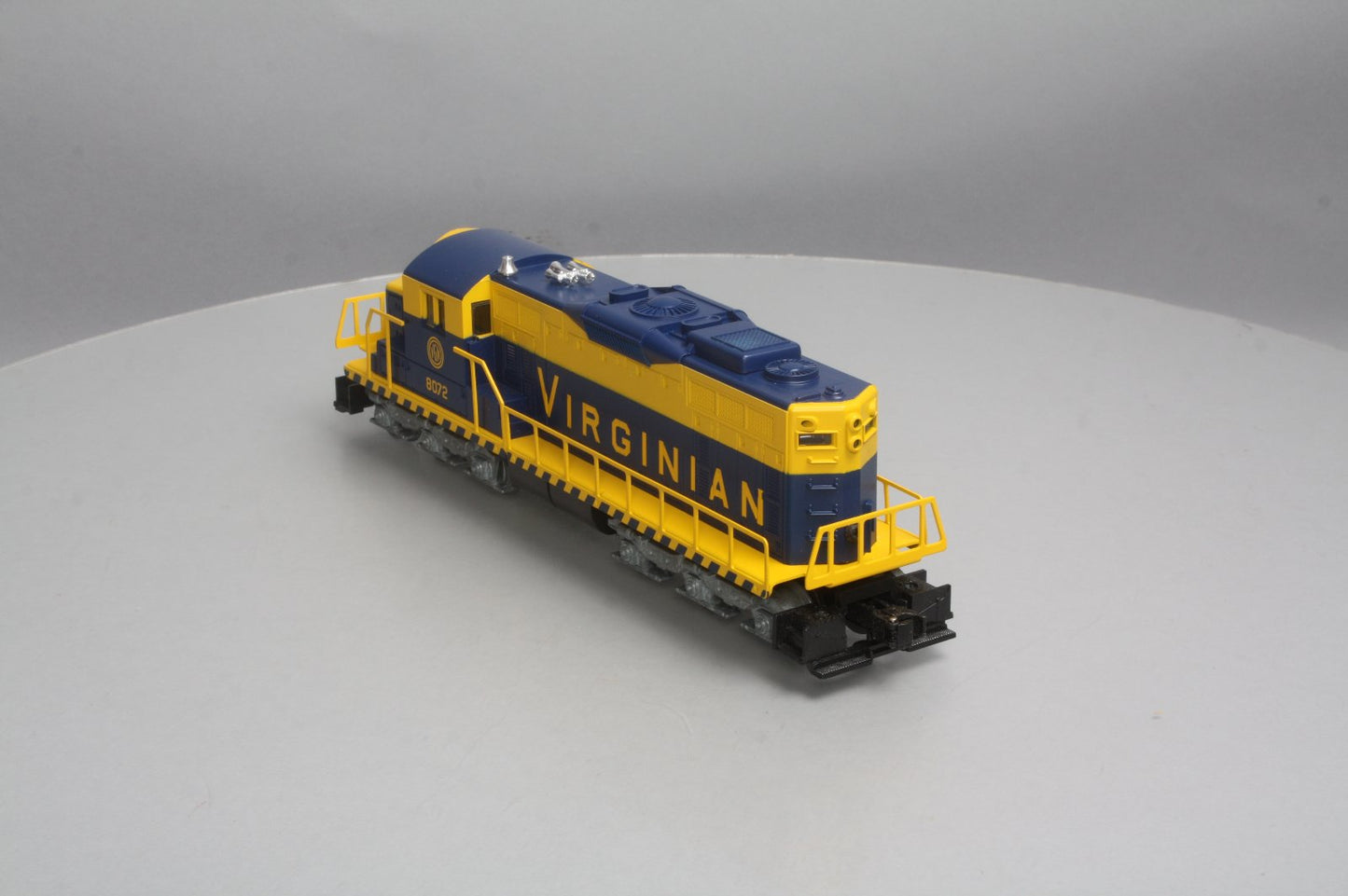 Lionel 6-8072 O Virginian SD18 Non-Powered Dummy Diesel Locomotive EX/Box