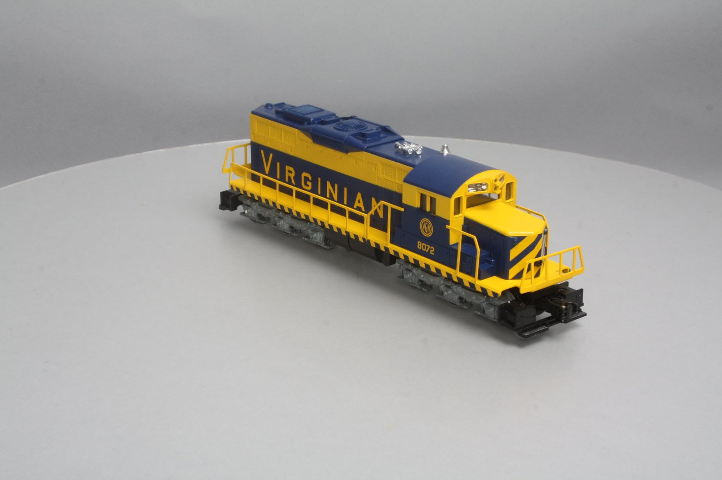 Lionel 6-8072 O Virginian SD18 Non-Powered Dummy Diesel Locomotive EX/Box