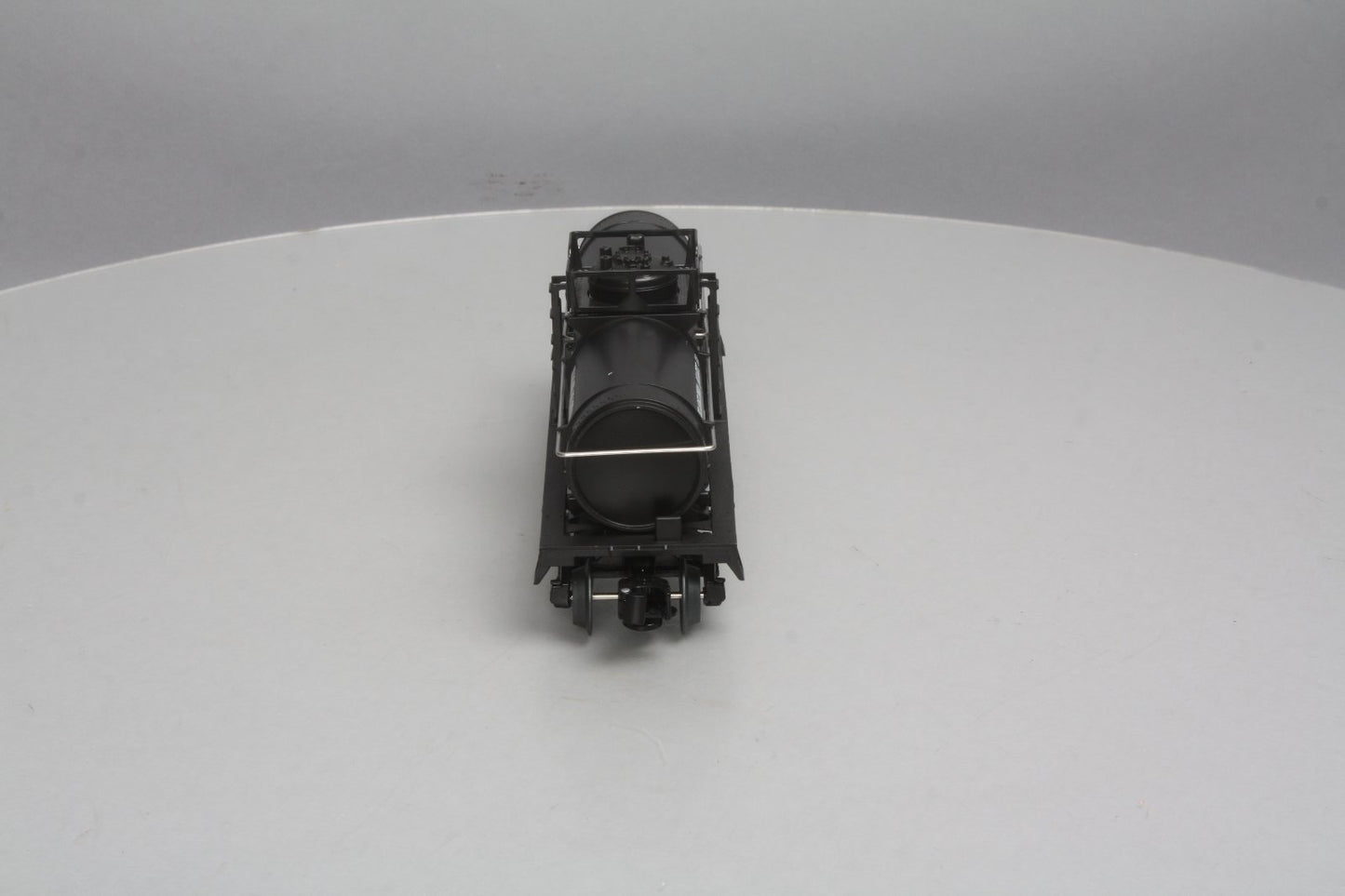 Lionel 6-36174 O Gauge Philadelphia Quartz Co. Tank Car #607 LN/Box