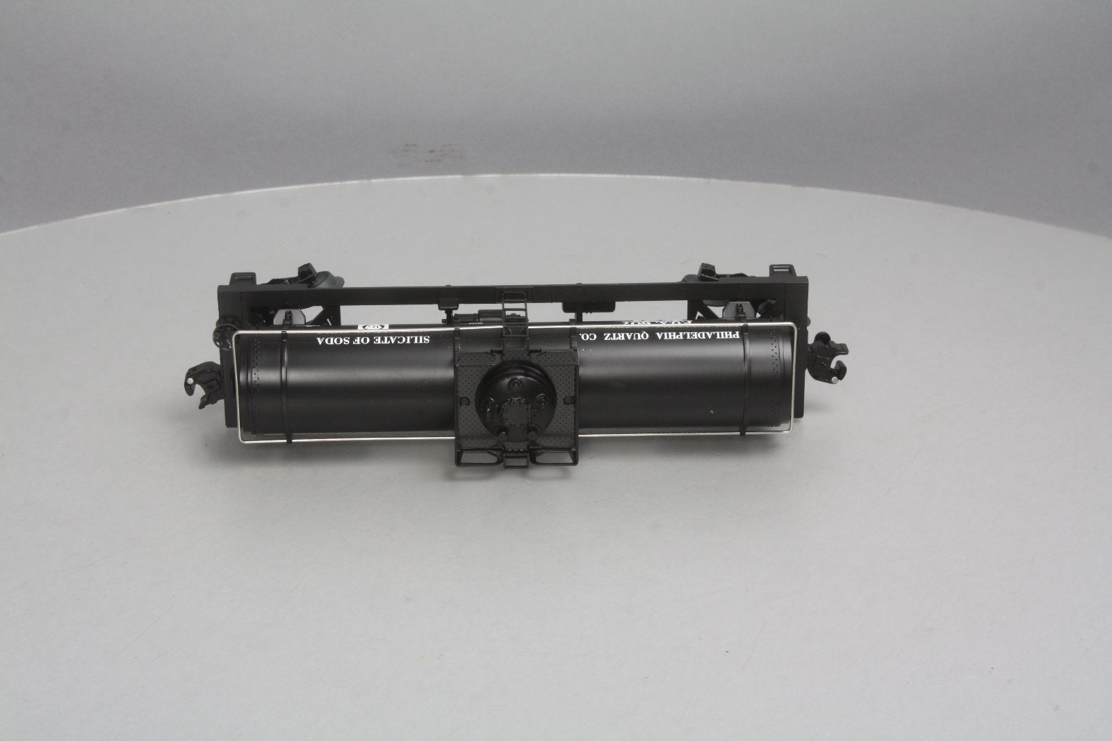 Lionel 6-36174 O Gauge Philadelphia Quartz Co. Tank Car #607 LN/Box