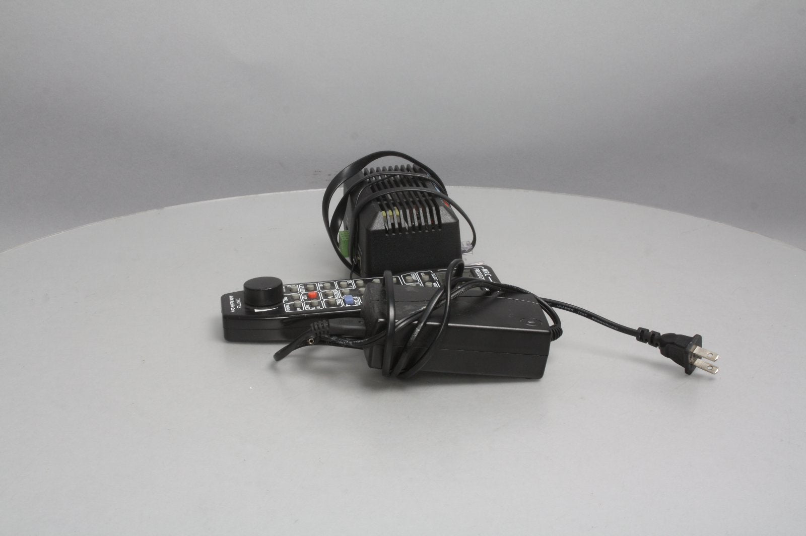 MRC 1416 Prodigy Advanced Squared Wireless DCC System Set 3.5 Amp System