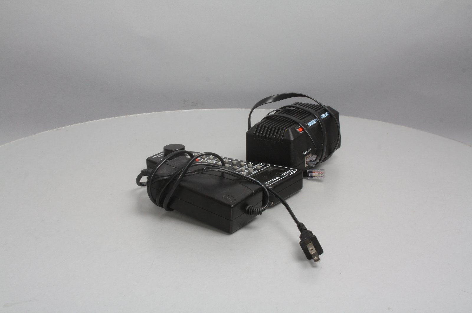 MRC 1416 Prodigy Advanced Squared Wireless DCC System Set 3.5 Amp System