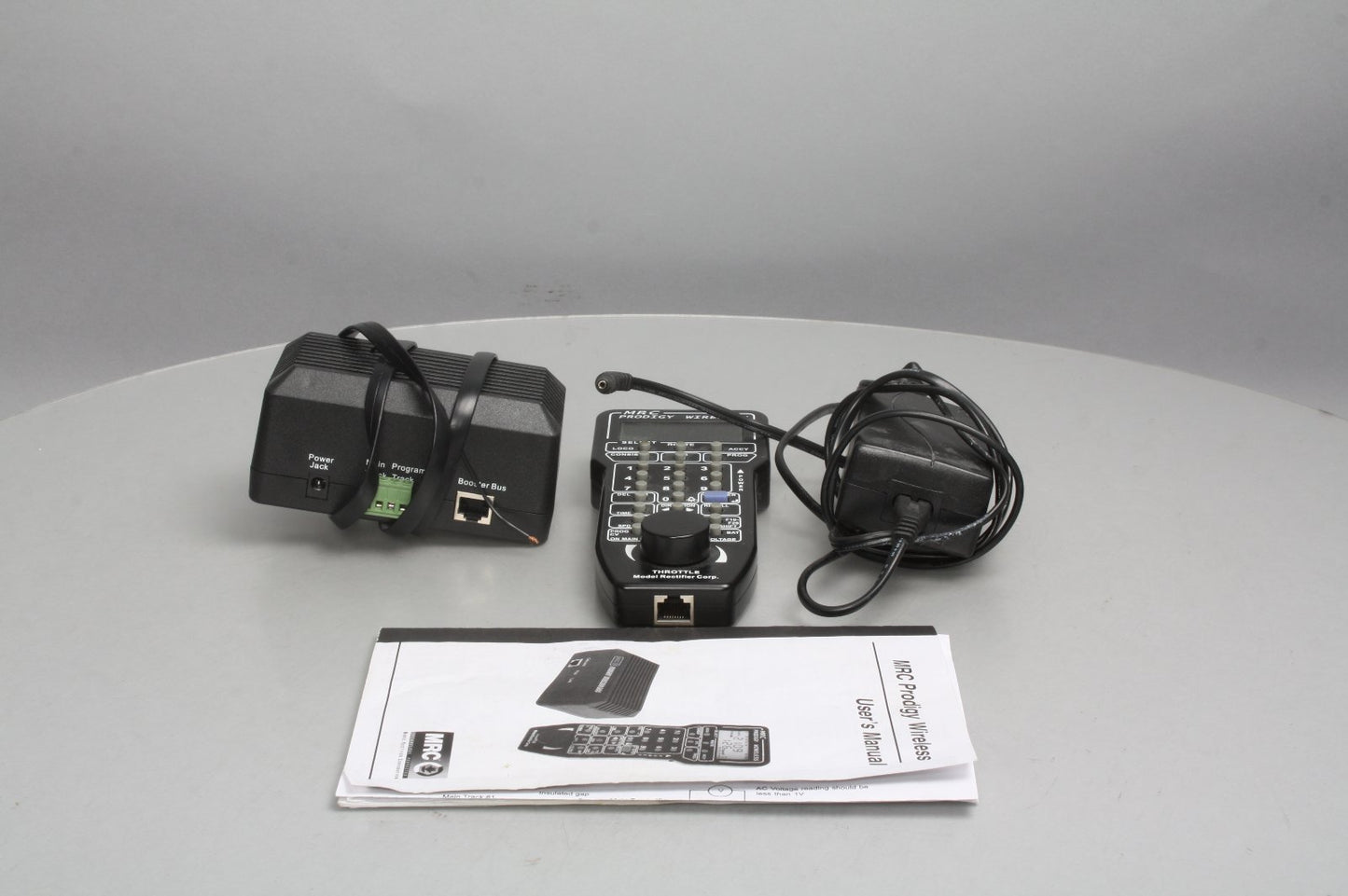 MRC 1416 Prodigy Advanced Squared Wireless DCC System Set 3.5 Amp System