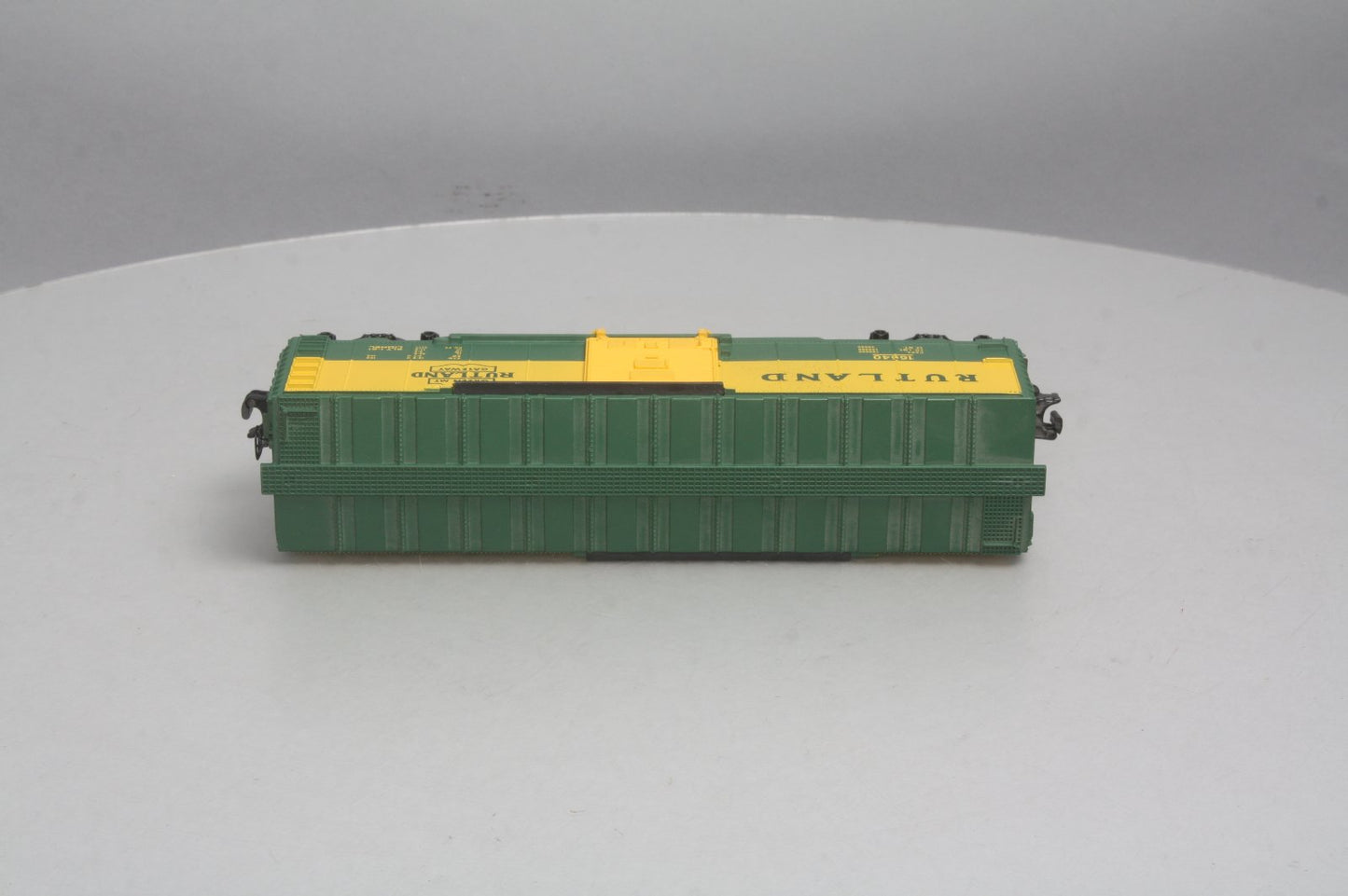 Lionel 6-16640 Rutland Boxcar w/Diesel RailSounds (No Controller) LN/Box