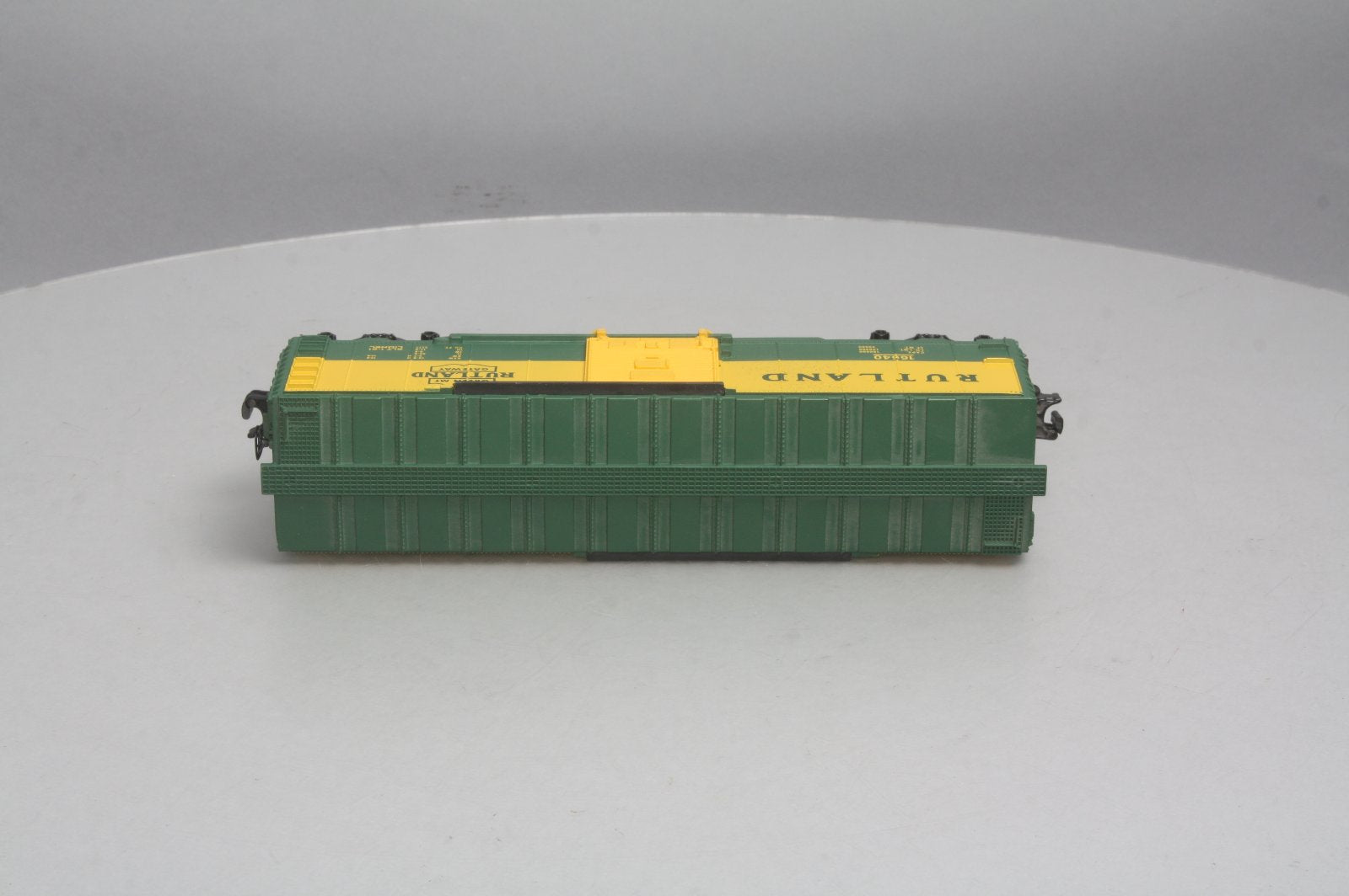 Lionel 6-16640 Rutland Boxcar w/Diesel RailSounds (No Controller) LN/Box