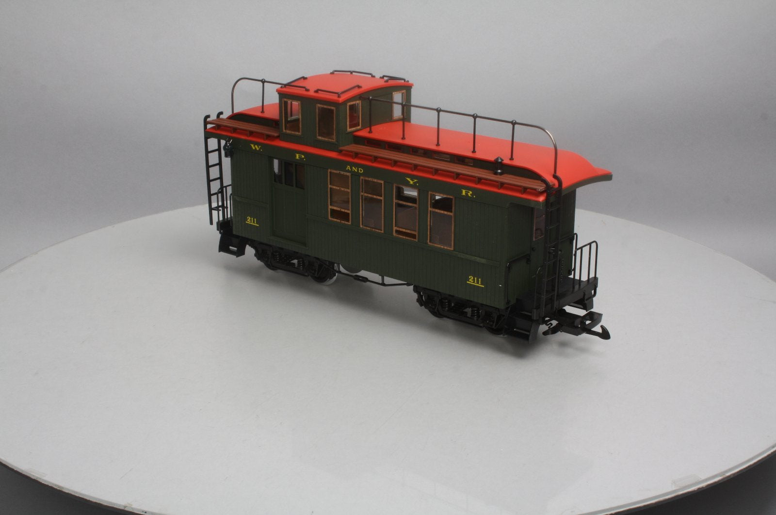 Piko 38634 White Pass & Yukon Railroad Wood Drover's Caboose – Trainz