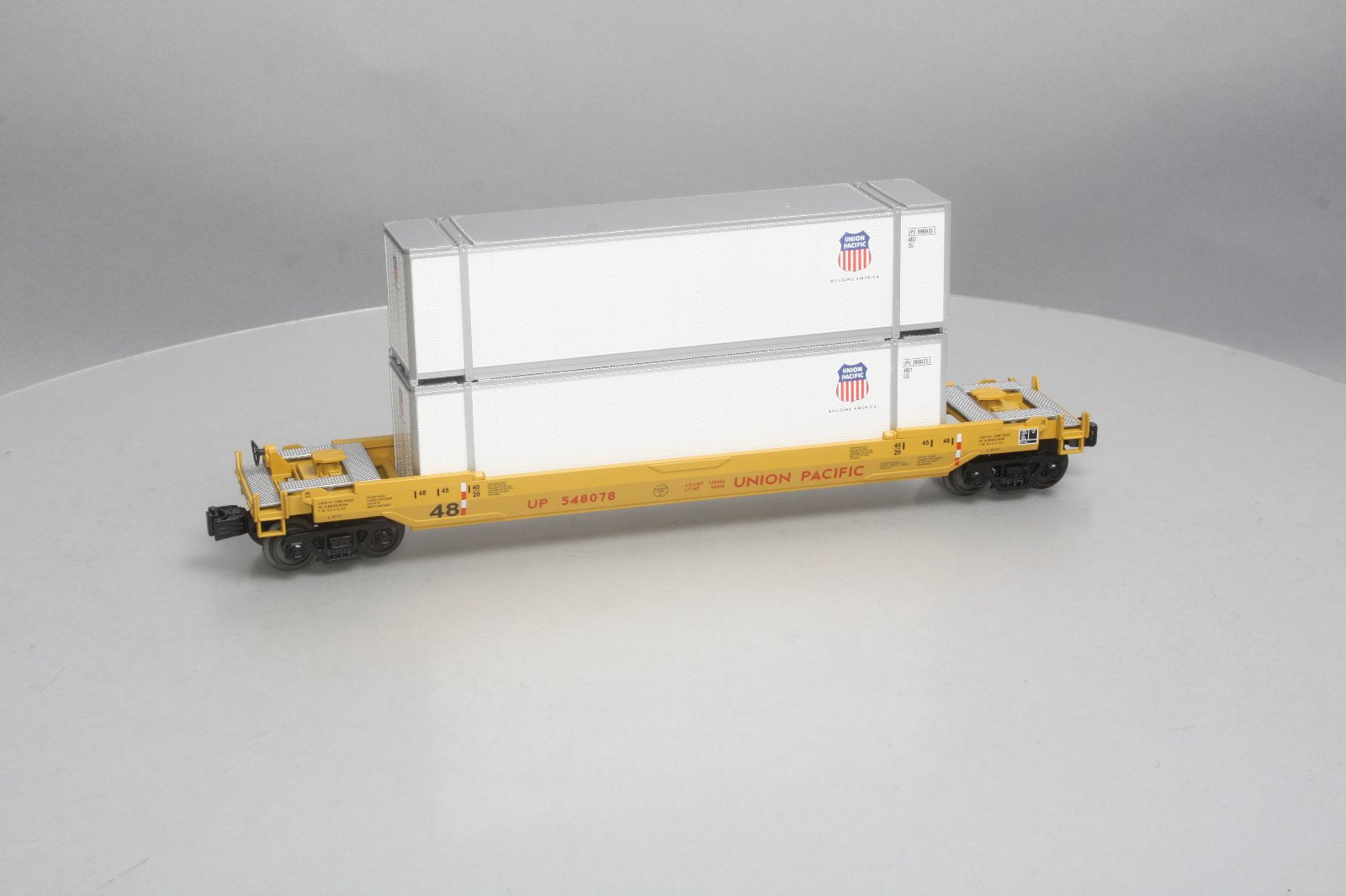 MTH 30-76468 O Gauge Union Pacific Husky Stack Car