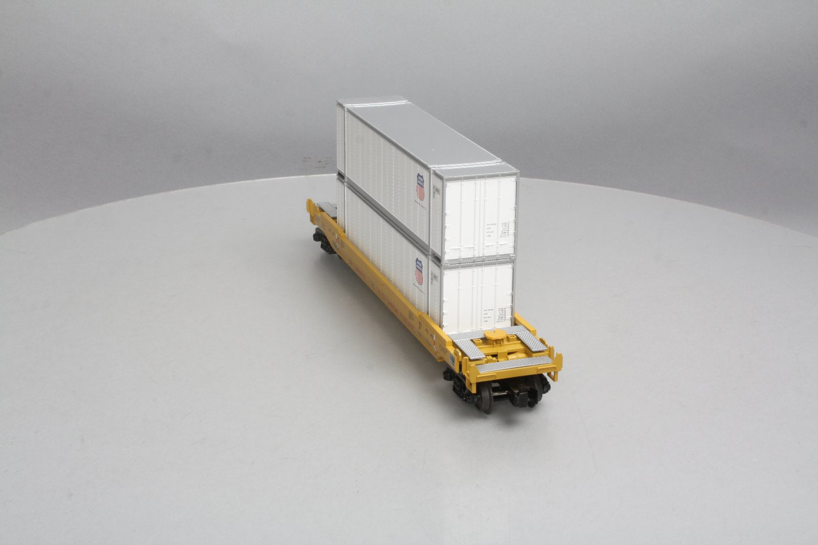 MTH 30-76468 O Gauge Union Pacific Husky Stack Car