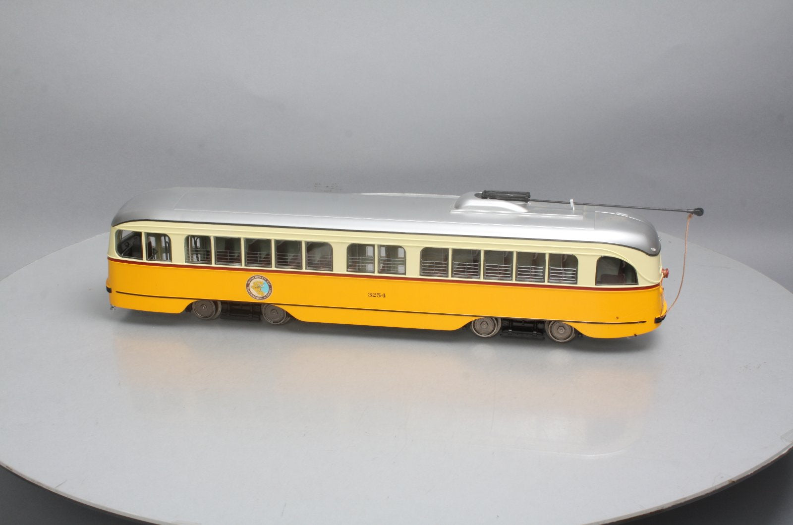Aristo-Craft 23303 G MBTA Boston PCC Trolley
