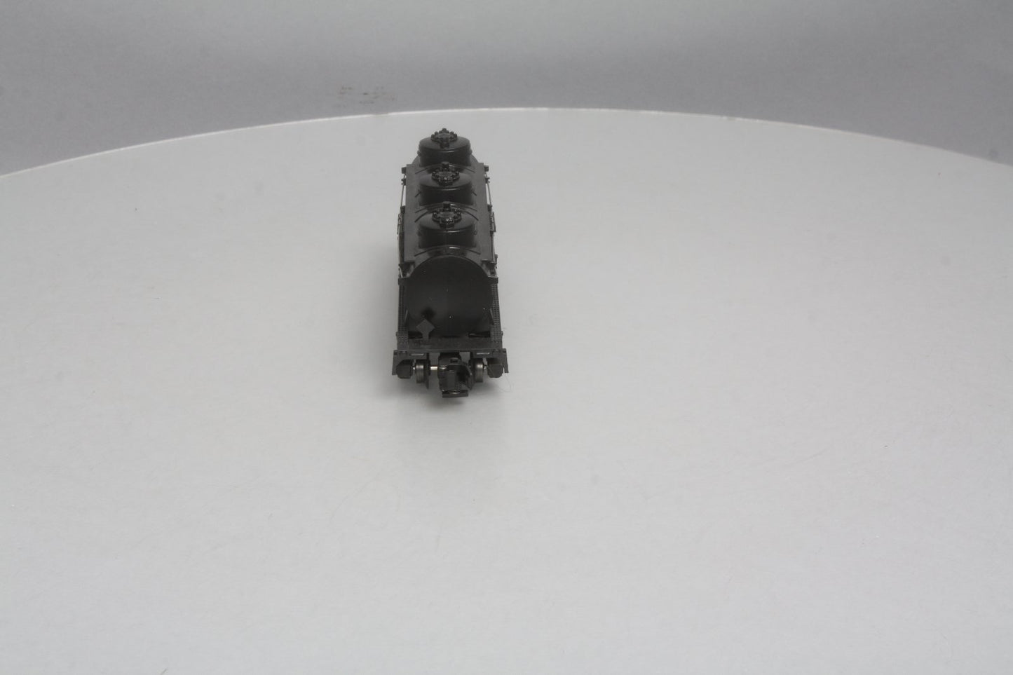 American Flyer 6-48220 S Deep Rock (NASG) 3-Dome Tank Car #1900 LN