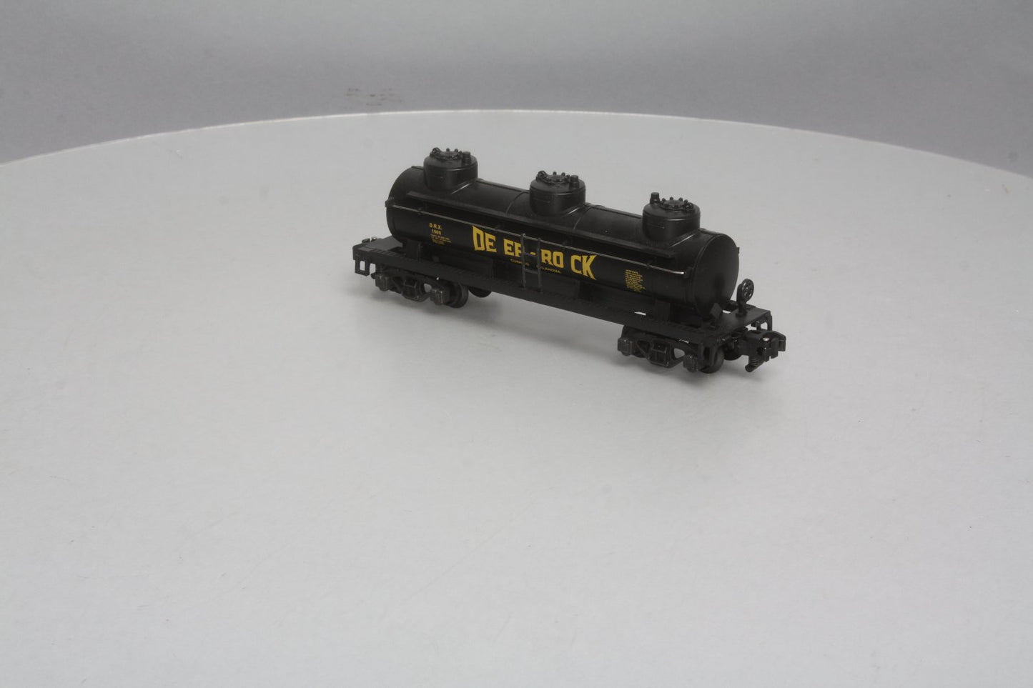 American Flyer 6-48220 S Deep Rock (NASG) 3-Dome Tank Car #1900 LN