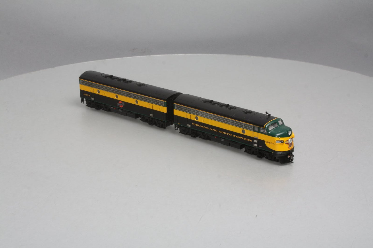 Athearn Genesis G1513 HO Scale C&NW F7A, F7B Diesel Engine Set w/DCC LN/Box