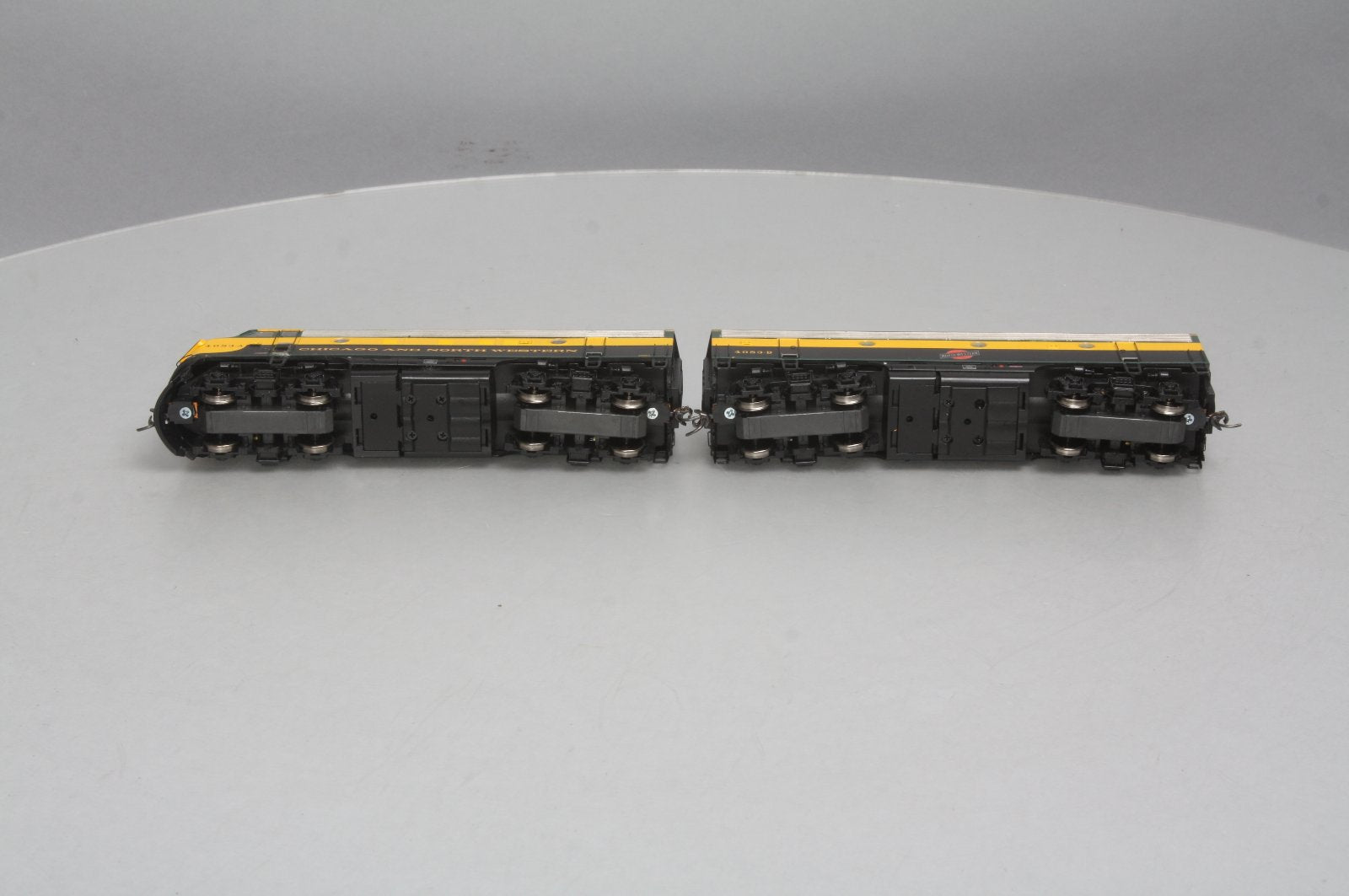 Athearn Genesis G1513 HO Scale C&NW F7A, F7B Diesel Engine Set w/DCC LN/Box