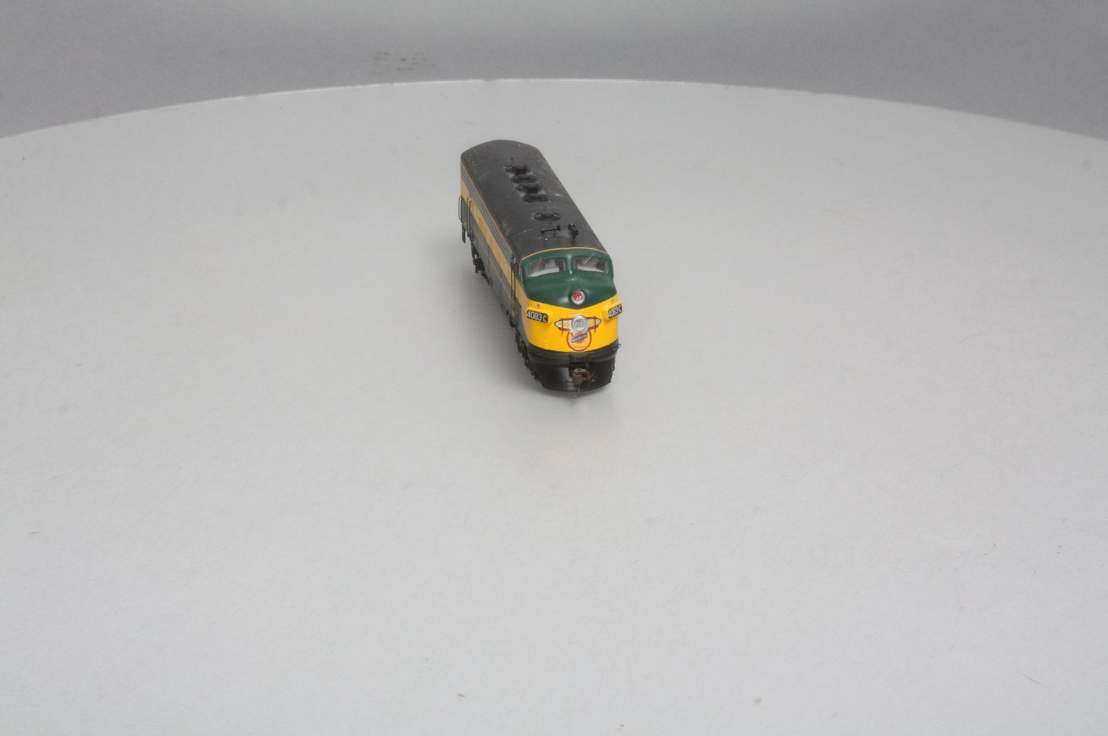 Athearn G1013 HO Scale Chicago & North Western F7A Diesel Locomotive #4083-C LN/Box