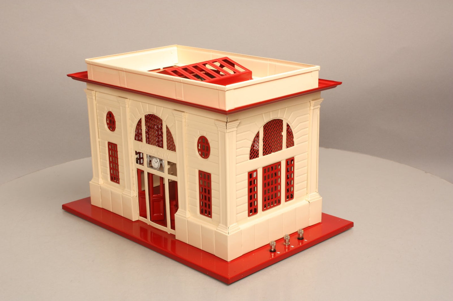 Lionel 6-34115 O Illuminated Station (Late Version)