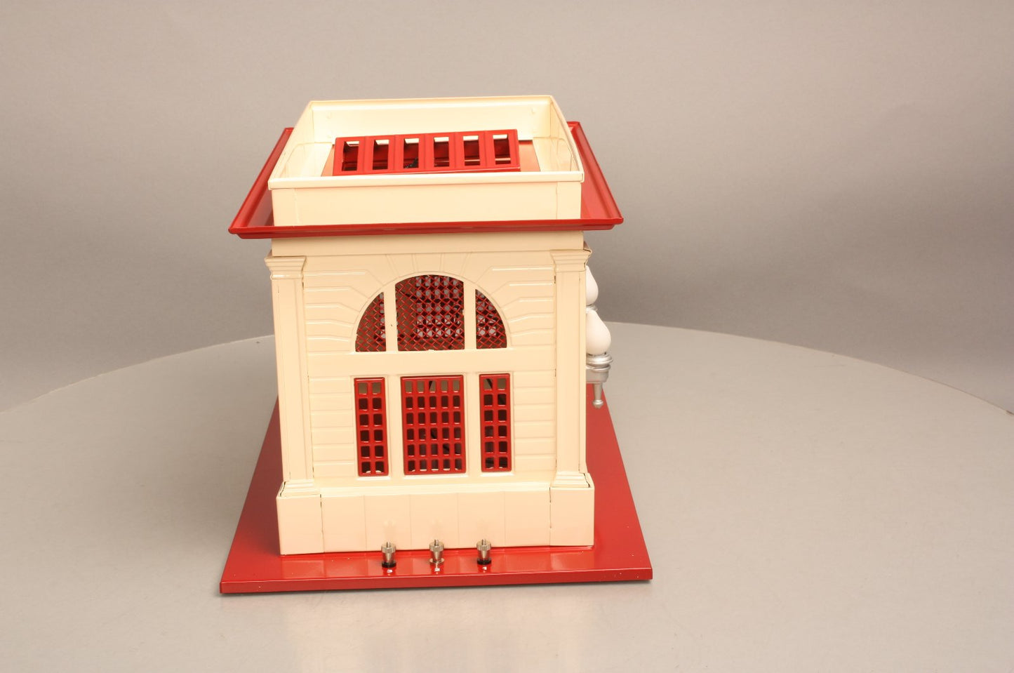 Lionel 6-34115 O Illuminated Station (Late Version)