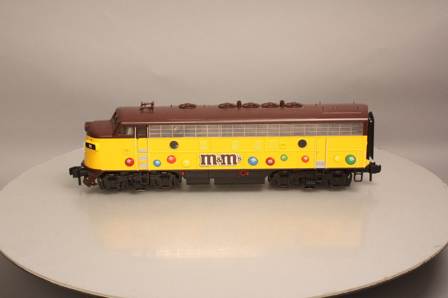 MTH 70-2080-1 M&Ms G Scale F-7 A Unit Diesel w/PS2