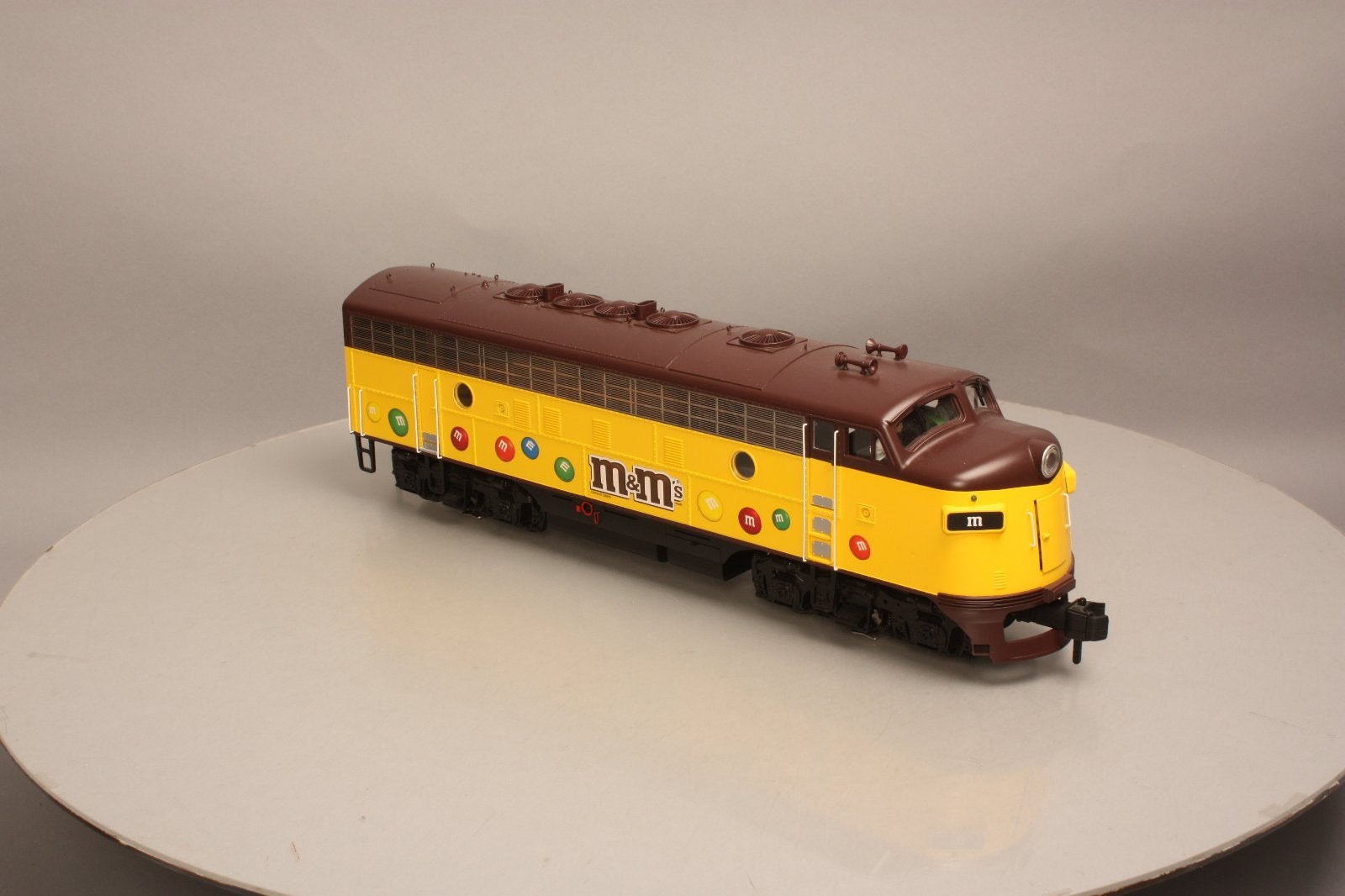 MTH 70-2080-1 M&Ms G Scale F-7 A Unit Diesel w/PS2