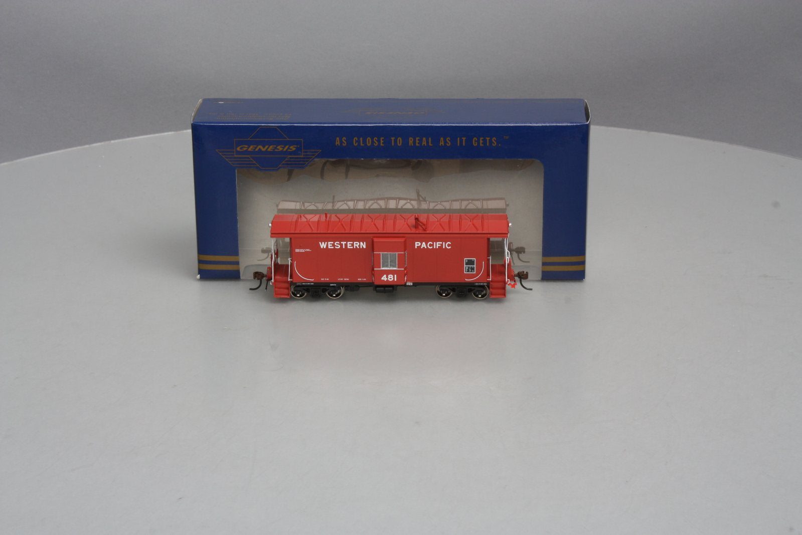 Athearn G63030 HO Genesis Western Pacific Bay Window Caboose W/Light # 481