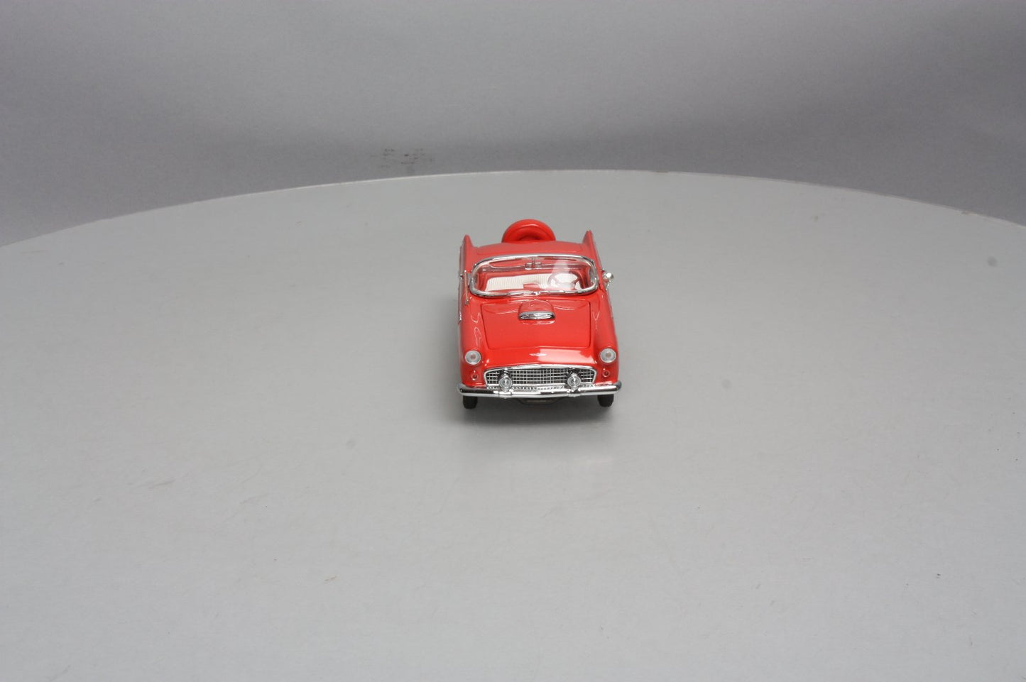 Danbury Mint 1956 1:24 Diecast Ford Thunderbird Coupe in Red NIB