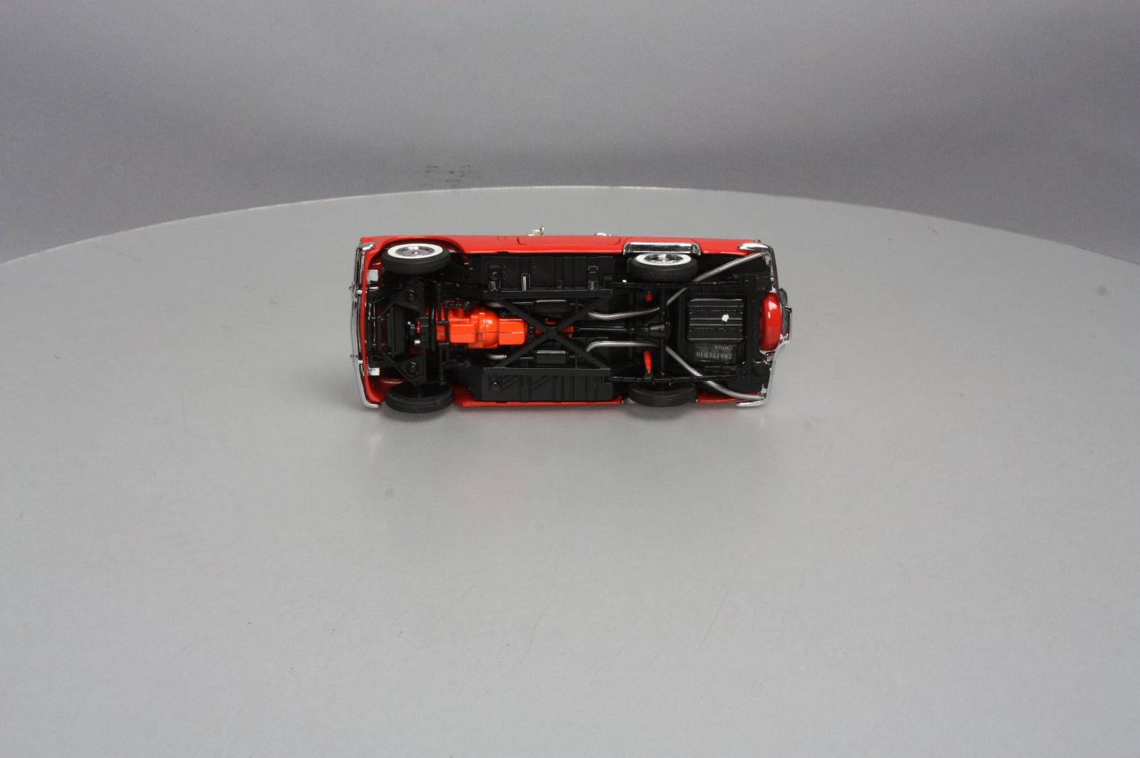 Danbury Mint 1956 1:24 Diecast Ford Thunderbird Coupe in Red NIB