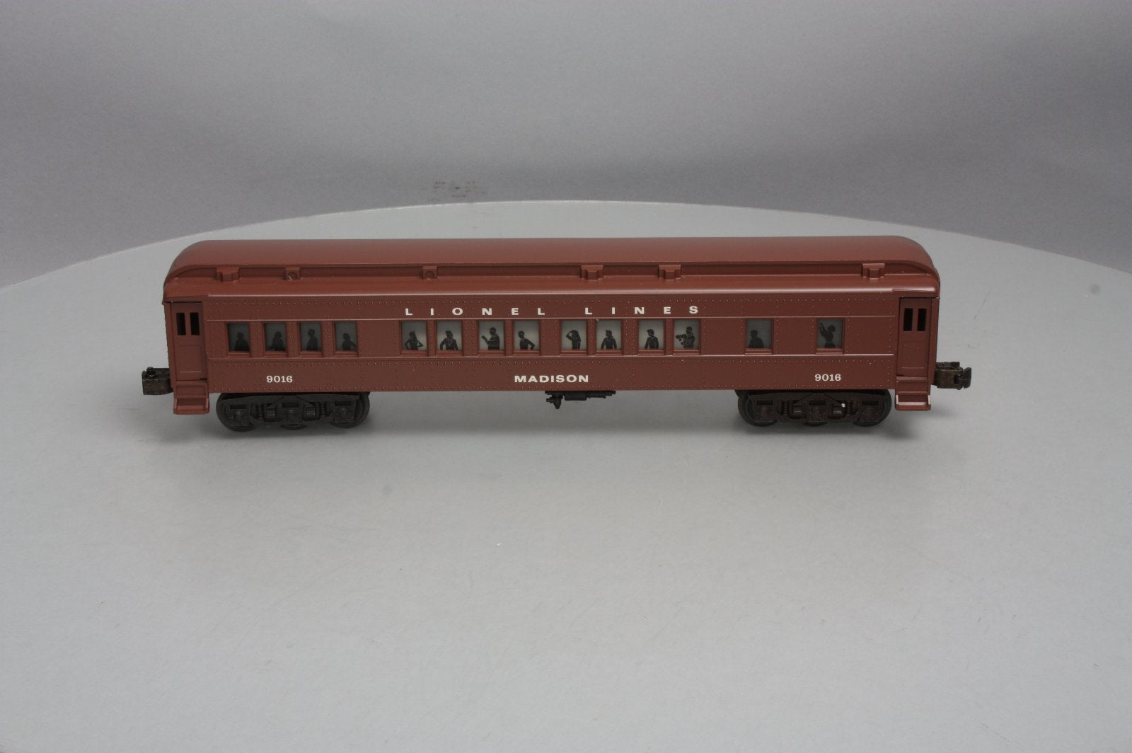 Lionel 6-19016 O Gauge Lionel Lines Madison Passenger Car #9016 LN/Box