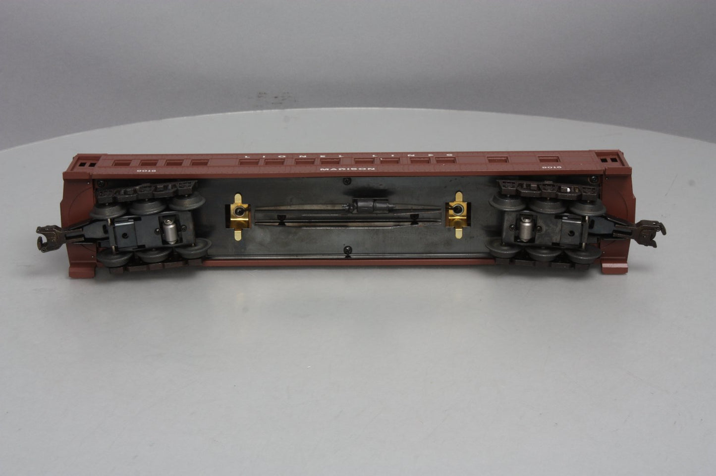Lionel 6-19016 O Gauge Lionel Lines Madison Passenger Car #9016 LN/Box