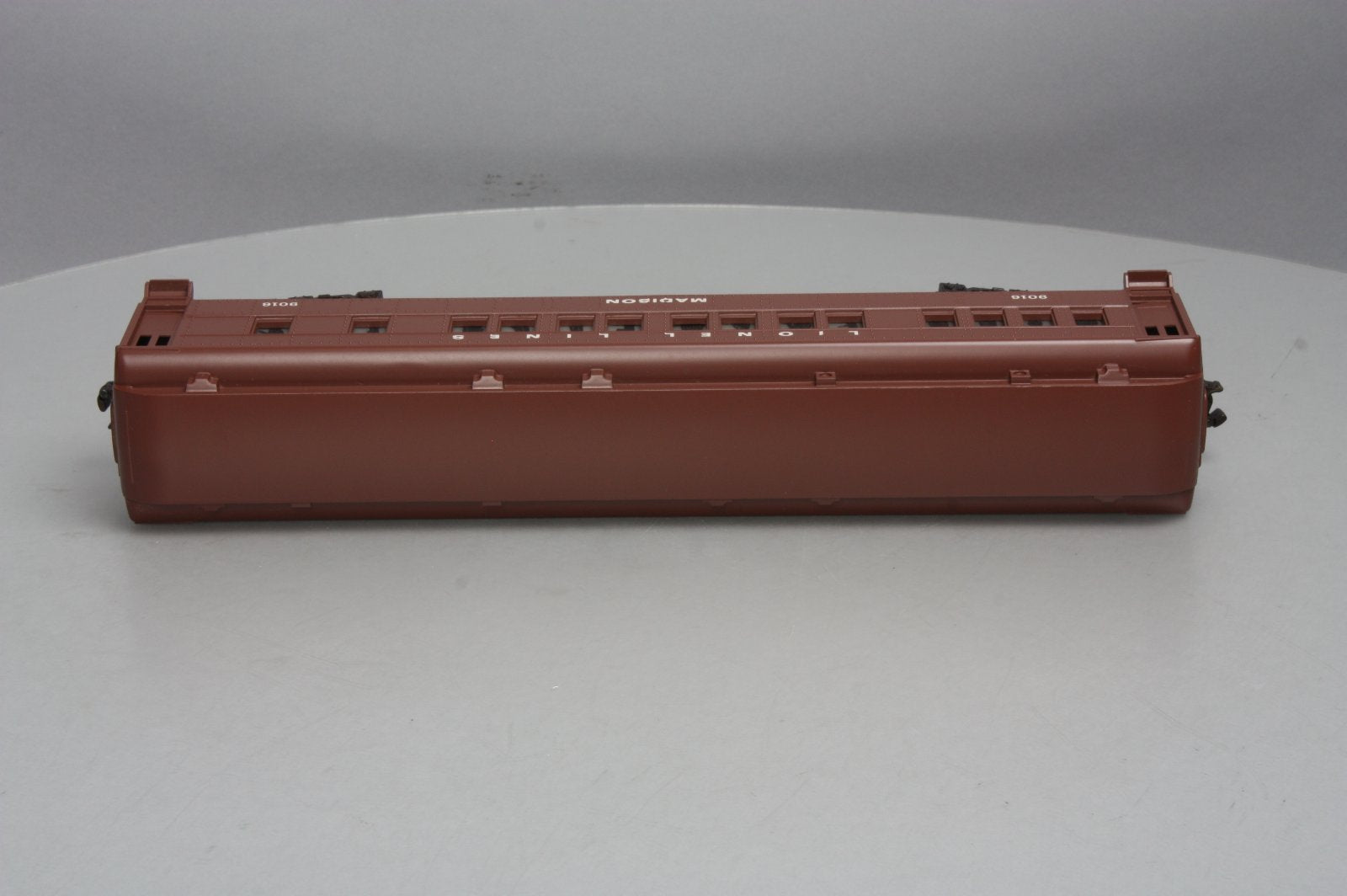Lionel 6-19016 O Gauge Lionel Lines Madison Passenger Car #9016 LN/Box